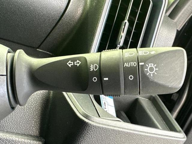 タント カスタムＲＳ　保証書／純正　１０インチ　ＳＤナビ／スマートアシスト（トヨタ・ダイハツ）／両側電動スライドドア／シートヒーター　前席／車線逸脱防止支援システム／シート　ハーフレザー／ドライブレコーダー　前後　ドラレコ（16枚目）