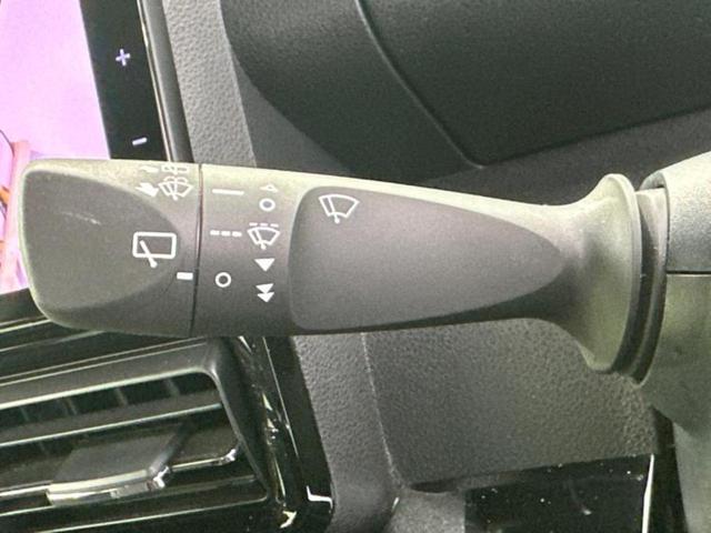 タント カスタムＲＳ　保証書／純正　１０インチ　ＳＤナビ／スマートアシスト（トヨタ・ダイハツ）／両側電動スライドドア／シートヒーター　前席／車線逸脱防止支援システム／シート　ハーフレザー／ドライブレコーダー　前後　ドラレコ（17枚目）