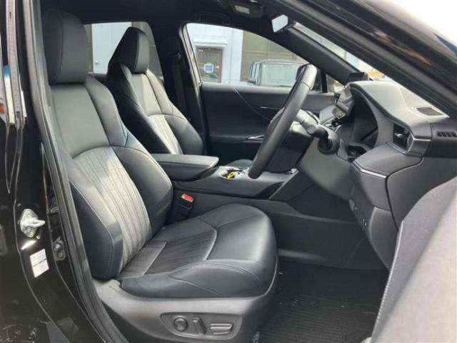 ハリアーハイブリッド G ディスプレイオーディオ+ナビ12.3インチ/デジタルインナーミラー/トヨタセーフティセンス/車線逸脱防止支援システム/シート ハーフレザー/電動バックドア/ヘッドランプ LED 衝突被害軽減システム(5枚目)