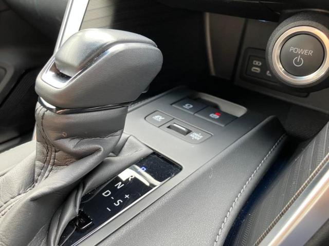 ハリアーハイブリッド G ディスプレイオーディオ+ナビ12.3インチ/デジタルインナーミラー/トヨタセーフティセンス/車線逸脱防止支援システム/シート ハーフレザー/電動バックドア/ヘッドランプ LED 衝突被害軽減システム(15枚目)