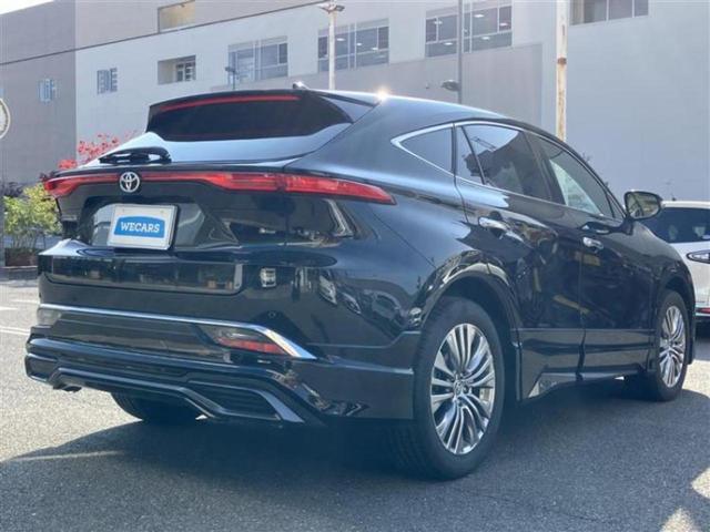 ハリアー Ｚレザーパッケージ　純正エアロ／ＪＢＬ／保証書／ディスプレイオーディオ＋ナビ１２．３インチ／デジタルインナーミラー／衝突安全装置／シートヒーター／車線逸脱防止支援システム／シート　合皮　衝突被害軽減システム　フルエアロ（3枚目）