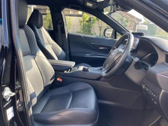 ハリアー Ｚレザーパッケージ　純正エアロ／ＪＢＬ／保証書／ディスプレイオーディオ＋ナビ１２．３インチ／デジタルインナーミラー／衝突安全装置／シートヒーター／車線逸脱防止支援システム／シート　合皮　衝突被害軽減システム　フルエアロ（5枚目）