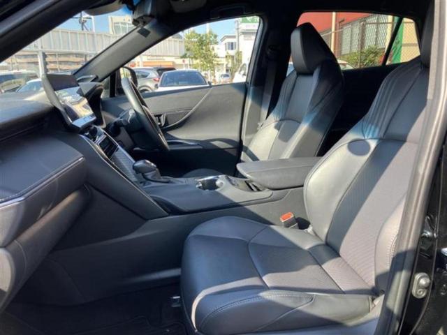 ハリアー Ｚレザーパッケージ　純正エアロ／ＪＢＬ／保証書／ディスプレイオーディオ＋ナビ１２．３インチ／デジタルインナーミラー／衝突安全装置／シートヒーター／車線逸脱防止支援システム／シート　合皮　衝突被害軽減システム　フルエアロ（6枚目）