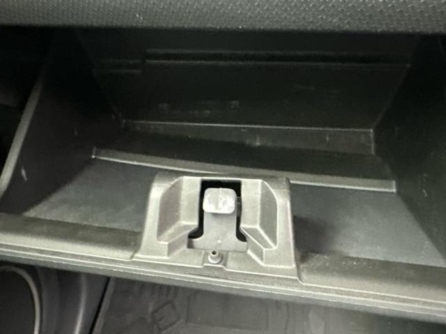 ハスラー Ｊスタイル　新品タイヤ／保証書／純正　ＳＤナビ／セーフティサポート（スズキ）／シートヒーター　前席／ヘッドランプ　ＨＩＤ／Ｂｌｕｅｔｏｏｔｈ接続／ＥＴＣ／ＥＢＤ付ＡＢＳ／横滑り防止装置／アイドリングストップ（35枚目）