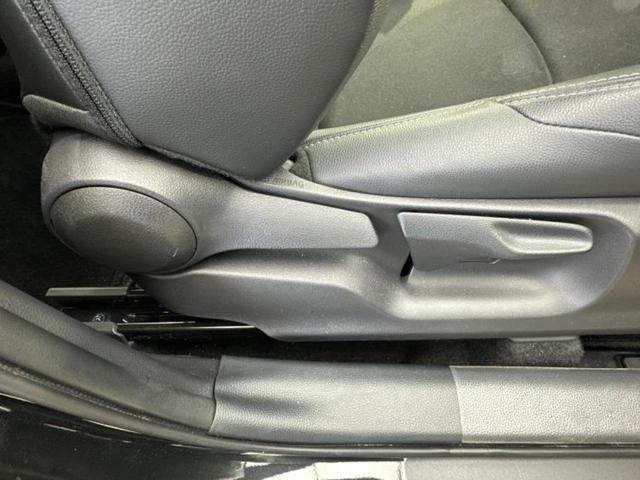 アクア ＧＲスポーツ　保証書／ディスプレイオーディオ＋ナビ１０．５インチ／トヨタセーフティセンス／パノラミックビューモニター／車線逸脱防止支援システム／シート　ハーフレザー／ヘッドランプ　ＬＥＤ　衝突被害軽減システム（40枚目）