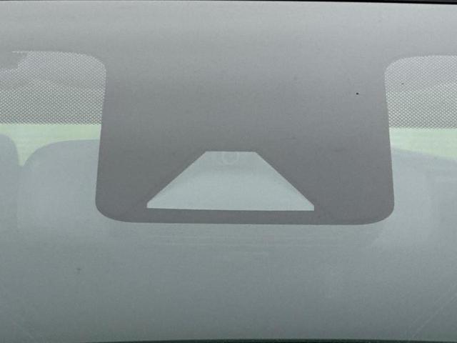 アクア ＧＲスポーツ　保証書／ディスプレイオーディオ＋ナビ１０．５インチ／トヨタセーフティセンス／パノラミックビューモニター／車線逸脱防止支援システム／シート　ハーフレザー／ヘッドランプ　ＬＥＤ　衝突被害軽減システム（43枚目）