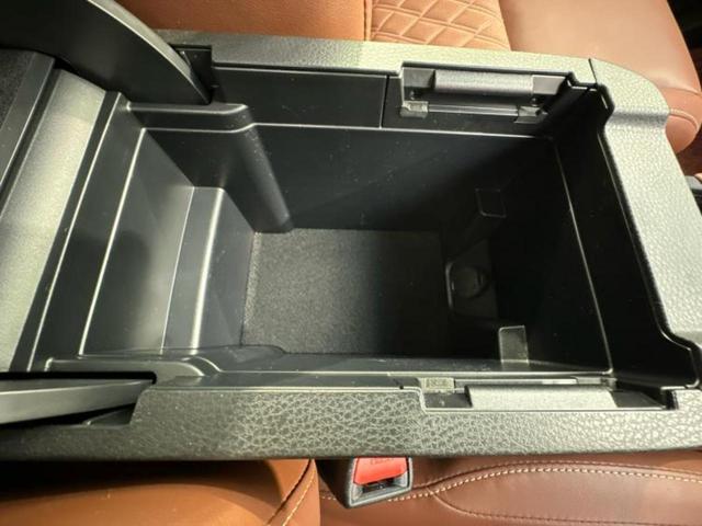 ハリアーハイブリッド 4WDプログレス サンルーフ/モデリスタエアロ/JBL/保証書/純正 9インチ SDナビ/トヨタセーフティセンス/パノラミックビューモニター/車線逸脱防止支援システム/シート ハーフレザー/電動バックドア 全周囲カメラ(32枚目)