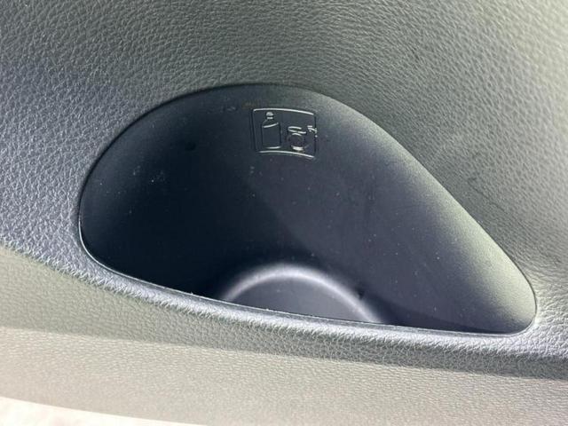 ハリアーハイブリッド 4WDプログレス サンルーフ/モデリスタエアロ/JBL/保証書/純正 9インチ SDナビ/トヨタセーフティセンス/パノラミックビューモニター/車線逸脱防止支援システム/シート ハーフレザー/電動バックドア 全周囲カメラ(48枚目)