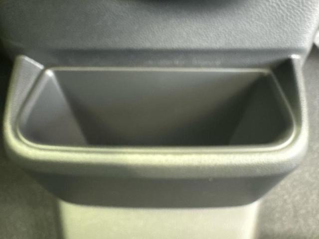 Ｎ－ＢＯＸカスタム ターボコーディネートスタイル２トーン　保証書／純正　９インチ　ナビ／ホンダセンシング／両側電動スライドドア／シートヒーター　前席／マルチビューカメラシステム／車線逸脱防止支援システム／登録済未使用車／ヘッドランプ　ＬＥＤ　禁煙車（31枚目）