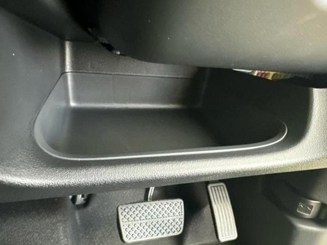 Ｎ－ＢＯＸカスタム ターボコーディネートスタイル２トーン　保証書／純正　９インチ　ナビ／ホンダセンシング／両側電動スライドドア／シートヒーター　前席／マルチビューカメラシステム／車線逸脱防止支援システム／登録済未使用車／ヘッドランプ　ＬＥＤ　禁煙車（32枚目）