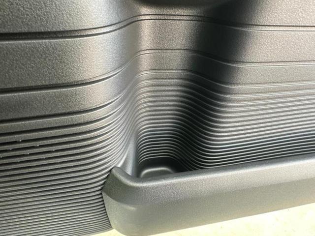 Ｎ－ＢＯＸカスタム ターボコーディネートスタイル２トーン　保証書／純正　９インチ　ナビ／ホンダセンシング／両側電動スライドドア／シートヒーター　前席／マルチビューカメラシステム／車線逸脱防止支援システム／登録済未使用車／ヘッドランプ　ＬＥＤ　禁煙車（39枚目）