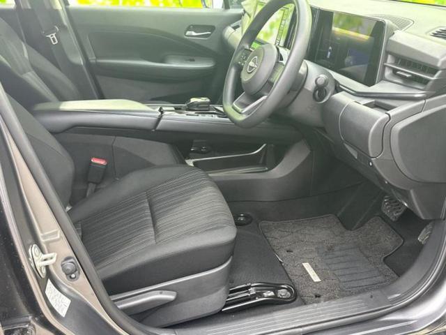 ノート Ｘ　ディスプレイオーディオ＋ナビ９インチ／インテリジェントルームミラー／エマージェンシーブレーキ／アラウンドビューモニター／車線逸脱防止支援システム／ヘッドランプ　ＬＥＤ　衝突被害軽減システム（4枚目）