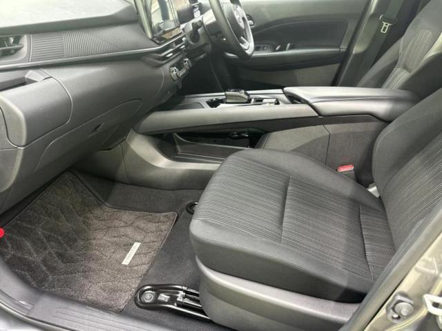 ノート Ｘ　ディスプレイオーディオ＋ナビ９インチ／インテリジェントルームミラー／エマージェンシーブレーキ／アラウンドビューモニター／車線逸脱防止支援システム／ヘッドランプ　ＬＥＤ　衝突被害軽減システム（6枚目）