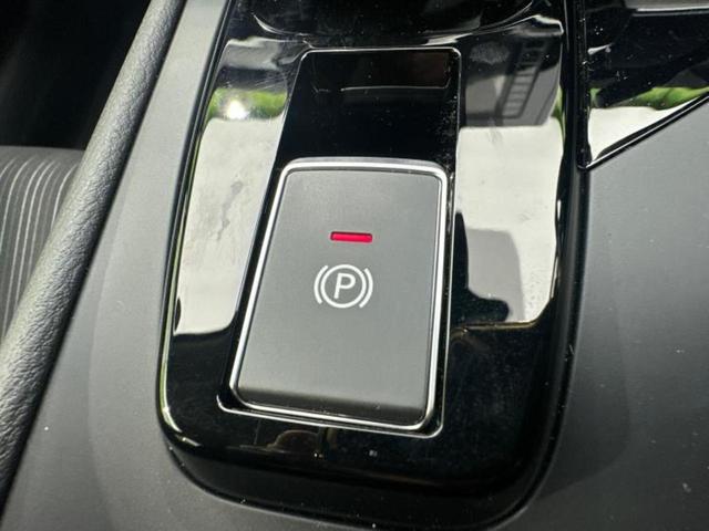 ノート Ｘ　ディスプレイオーディオ＋ナビ９インチ／インテリジェントルームミラー／エマージェンシーブレーキ／アラウンドビューモニター／車線逸脱防止支援システム／ヘッドランプ　ＬＥＤ　衝突被害軽減システム（25枚目）