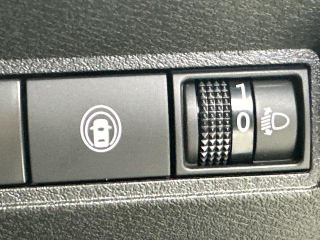 ノート Ｘ　ディスプレイオーディオ＋ナビ９インチ／インテリジェントルームミラー／エマージェンシーブレーキ／アラウンドビューモニター／車線逸脱防止支援システム／ヘッドランプ　ＬＥＤ　衝突被害軽減システム（26枚目）