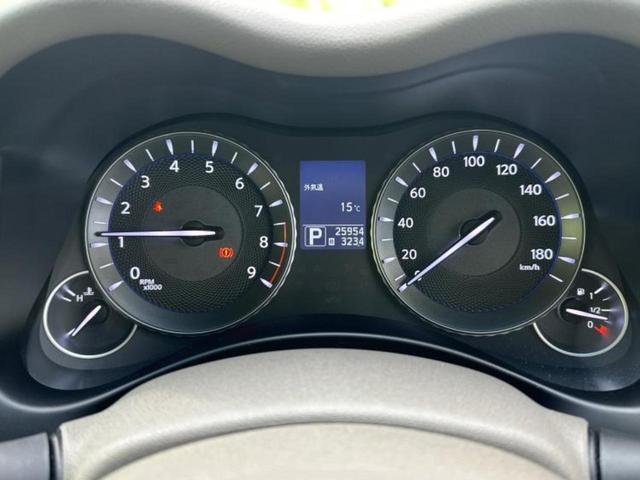 フーガ ３７０ＧＴ　保証書／純正　ナビ／ヘッドランプ　ＨＩＤ／ＥＴＣ／ＥＢＤ付ＡＢＳ／横滑り防止装置／クルーズコントロール／サイドモニター／バックモニター／フルセグＴＶ／ＤＶＤ／エアバッグ　運転席／エアバッグ　助手席（14枚目）