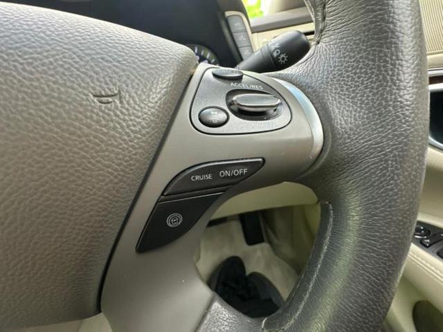 フーガ ３７０ＧＴ　保証書／純正　ナビ／ヘッドランプ　ＨＩＤ／ＥＴＣ／ＥＢＤ付ＡＢＳ／横滑り防止装置／クルーズコントロール／サイドモニター／バックモニター／フルセグＴＶ／ＤＶＤ／エアバッグ　運転席／エアバッグ　助手席（25枚目）