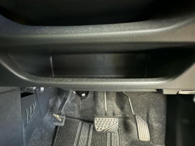 ピクシスジョイ Ｃ　Ｇ　ＳＡ３プライムコレクション　新品タイヤ／保証書／純正　ＳＤナビ／衝突安全装置／シートヒーター　前席／車線逸脱防止支援システム／シート　合皮／ヘッドランプ　ＬＥＤ／Ｂｌｕｅｔｏｏｔｈ接続／ＥＢＤ付ＡＢＳ／横滑り防止装置　ＤＶＤ再生（40枚目）