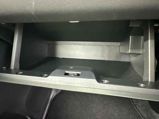 ムーヴキャンバス ストライプスＧターボ　保証書／スマートアシスト（トヨタ・ダイハツ）／両側電動スライドドア／シートヒーター　前席／車線逸脱防止支援システム／ヘッドランプ　ＬＥＤ／ＥＢＤ付ＡＢＳ／横滑り防止装置／アイドリングストップ（29枚目）