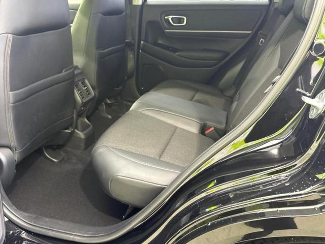 ヴェゼル ｅＨＥＶ　Ｚ　新品タイヤ／保証書／ディスプレイオーディオ＋ナビ９インチ／ホンダセンシング／シートヒーター　前席／車線逸脱防止支援システム／シート　ハーフレザー／電動バックドア／ヘッドランプ　ＬＥＤ　バックカメラ（7枚目）