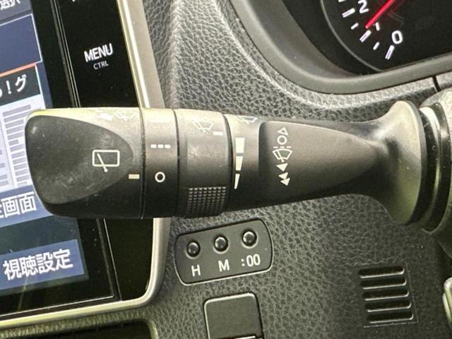 ヴォクシー ＺＳキラメキ３　保証書／純正　１０インチ　ＳＤナビ／フリップダウンモニター　純正　１２．８インチ／衝突安全装置／両側電動スライドドア／車線逸脱防止支援システム／シート　ハーフレザー／ドライブレコーダー　社外　ドラレコ（18枚目）