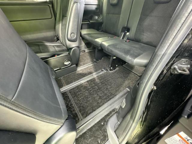 ヴォクシー ＺＳキラメキ３　保証書／純正　１０インチ　ＳＤナビ／フリップダウンモニター　純正　１２．８インチ／衝突安全装置／両側電動スライドドア／車線逸脱防止支援システム／シート　ハーフレザー／ドライブレコーダー　社外　ドラレコ（19枚目）