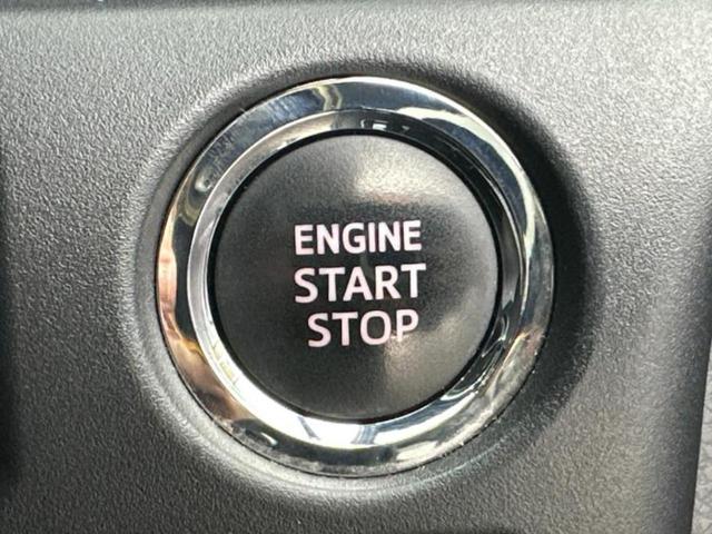 ヴォクシー ＺＳキラメキ３　保証書／純正　１０インチ　ＳＤナビ／フリップダウンモニター　純正　１２．８インチ／衝突安全装置／両側電動スライドドア／車線逸脱防止支援システム／シート　ハーフレザー／ドライブレコーダー　社外　ドラレコ（28枚目）