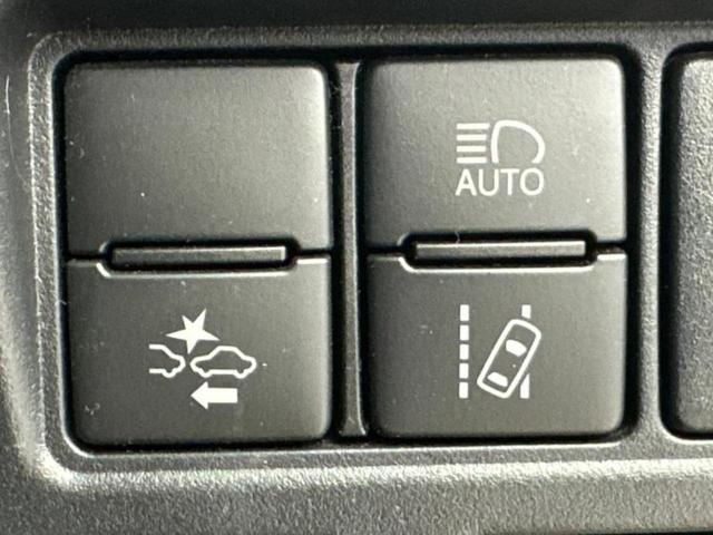 ヴォクシー ＺＳキラメキ３　保証書／純正　１０インチ　ＳＤナビ／フリップダウンモニター　純正　１２．８インチ／衝突安全装置／両側電動スライドドア／車線逸脱防止支援システム／シート　ハーフレザー／ドライブレコーダー　社外　ドラレコ（30枚目）