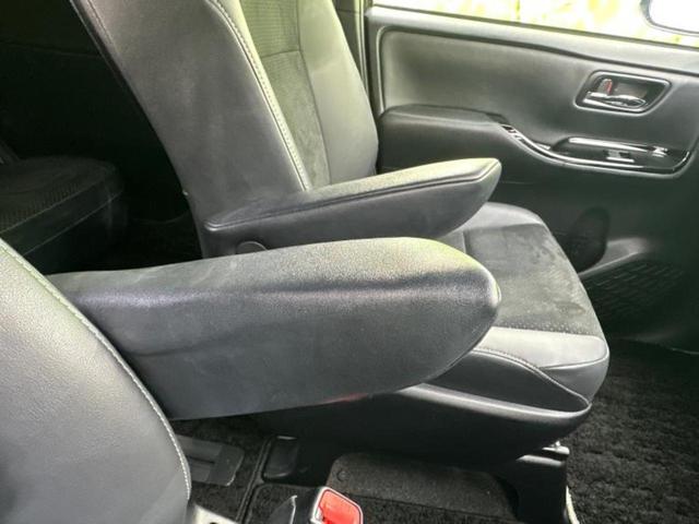 ヴォクシー ＺＳキラメキ３　保証書／純正　１０インチ　ＳＤナビ／フリップダウンモニター　純正　１２．８インチ／衝突安全装置／両側電動スライドドア／車線逸脱防止支援システム／シート　ハーフレザー／ドライブレコーダー　社外　ドラレコ（34枚目）