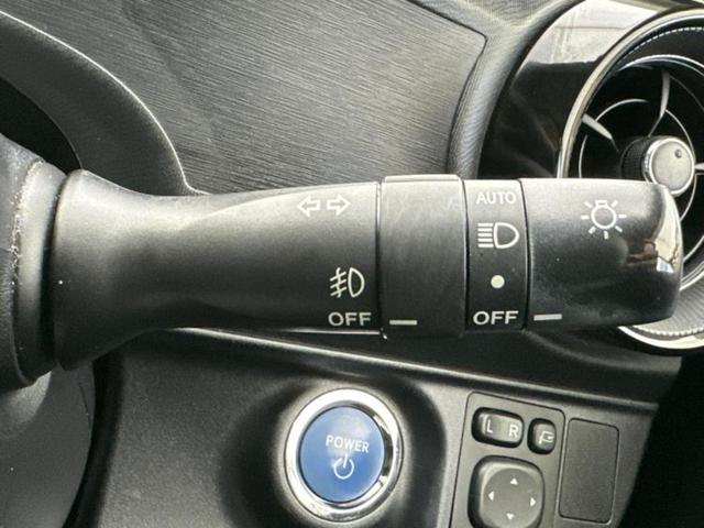 アクア クロスオーバー　保証書／純正　９インチ　ＳＤナビ／トヨタセーフティセンス／シートヒーター　前席／車線逸脱防止支援システム／シート　合皮／ヘッドランプ　ＬＥＤ／Ｂｌｕｅｔｏｏｔｈ接続／ＥＴＣ／ＥＢＤ付ＡＢＳ　ＤＶＤ再生（16枚目）