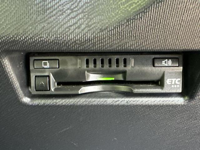 アクア クロスオーバー　保証書／純正　９インチ　ＳＤナビ／トヨタセーフティセンス／シートヒーター　前席／車線逸脱防止支援システム／シート　合皮／ヘッドランプ　ＬＥＤ／Ｂｌｕｅｔｏｏｔｈ接続／ＥＴＣ／ＥＢＤ付ＡＢＳ　ＤＶＤ再生（23枚目）