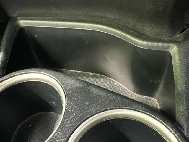 アクア クロスオーバー　保証書／純正　９インチ　ＳＤナビ／トヨタセーフティセンス／シートヒーター　前席／車線逸脱防止支援システム／シート　合皮／ヘッドランプ　ＬＥＤ／Ｂｌｕｅｔｏｏｔｈ接続／ＥＴＣ／ＥＢＤ付ＡＢＳ　ＤＶＤ再生（34枚目）