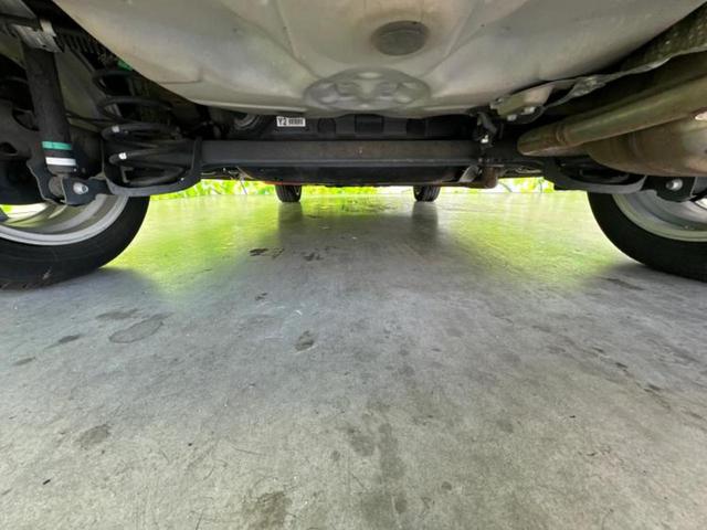 アクア クロスオーバー　保証書／純正　９インチ　ＳＤナビ／トヨタセーフティセンス／シートヒーター　前席／車線逸脱防止支援システム／シート　合皮／ヘッドランプ　ＬＥＤ／Ｂｌｕｅｔｏｏｔｈ接続／ＥＴＣ／ＥＢＤ付ＡＢＳ　ＤＶＤ再生（44枚目）