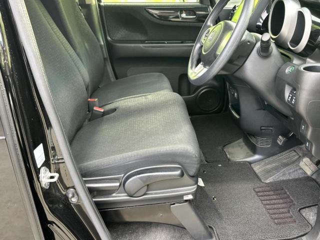 Ｎ－ＢＯＸカスタム Ｇ・Ｌパッケージ　新品タイヤ／純正　８インチ　ＳＤナビ／両側電動スライドドア／ヘッドランプ　ＨＩＤ／Ｂｌｕｅｔｏｏｔｈ接続／ＥＴＣ／ＥＢＤ付ＡＢＳ／横滑り防止装置／アイドリングストップ／バックモニター／フルセグＴＶ（4枚目）