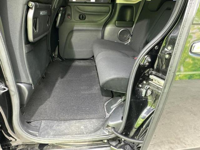 Ｎ－ＢＯＸカスタム Ｇ・Ｌパッケージ　新品タイヤ／純正　８インチ　ＳＤナビ／両側電動スライドドア／ヘッドランプ　ＨＩＤ／Ｂｌｕｅｔｏｏｔｈ接続／ＥＴＣ／ＥＢＤ付ＡＢＳ／横滑り防止装置／アイドリングストップ／バックモニター／フルセグＴＶ（7枚目）