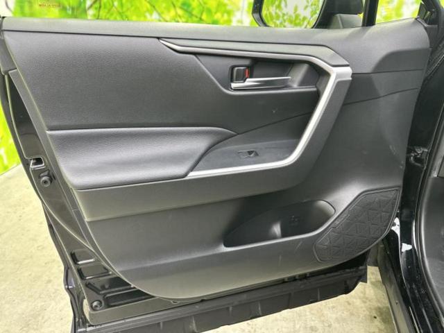 RAV4 X サンルーフ/TRDエアロ/社外 9インチ SDナビ/トヨタセーフティセンス/車線逸脱防止支援システム/ドライブレコーダー 前後/ヘッドランプ LED/Bluetooth接続/HDMI接続/ETC(20枚目)