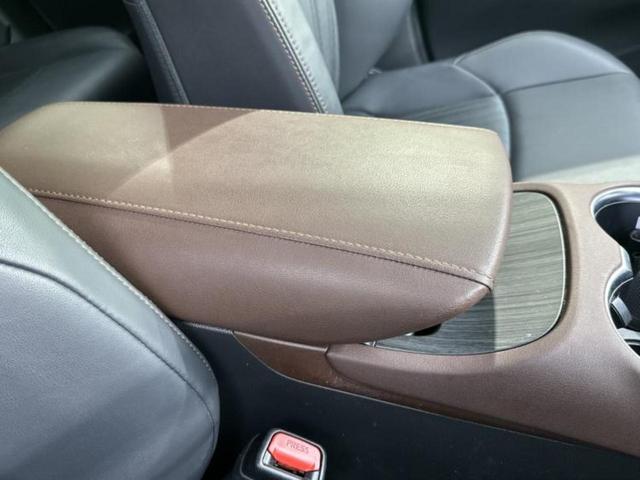 ハリアー Ｚ　新品タイヤ／パノラマルーフ／ＪＢＬ／ディスプレイオーディオ１２．３インチ／デジタルインナーミラー／トヨタセーフティセンス／パノラミックビューモニター／車線逸脱防止支援システム　サンルーフ　全周囲カメラ（31枚目）