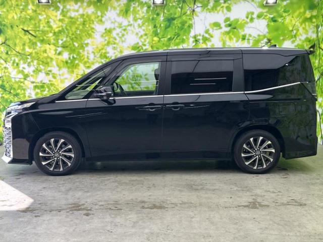 ヴォクシー Ｓ－Ｚ　新品タイヤ／ディスプレイオーディオ１０．５インチ／フリップダウンモニター　純正　１４インチ／トヨタセーフティセンス／両側電動スライドドア／シートヒーター　前席／車線逸脱防止支援システム　バックカメラ（2枚目）