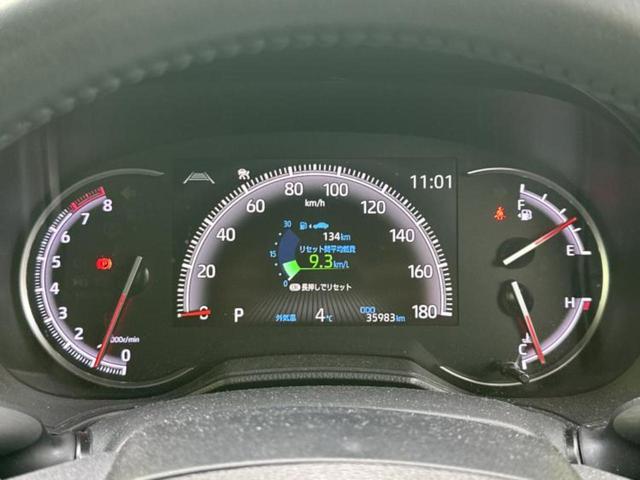 ヴォクシー Ｓ－Ｚ　新品タイヤ／ディスプレイオーディオ１０．５インチ／フリップダウンモニター　純正　１４インチ／トヨタセーフティセンス／両側電動スライドドア／シートヒーター　前席／車線逸脱防止支援システム　バックカメラ（14枚目）