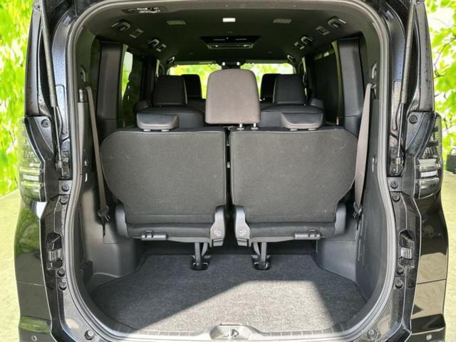 ヴォクシー Ｓ－Ｚ　新品タイヤ／ディスプレイオーディオ１０．５インチ／フリップダウンモニター　純正　１４インチ／トヨタセーフティセンス／両側電動スライドドア／シートヒーター　前席／車線逸脱防止支援システム　バックカメラ（20枚目）