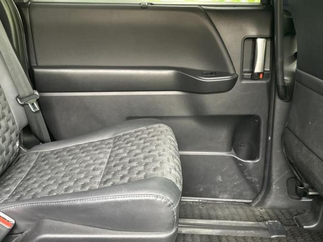 ヴォクシー Ｓ－Ｚ　新品タイヤ／ディスプレイオーディオ１０．５インチ／フリップダウンモニター　純正　１４インチ／トヨタセーフティセンス／両側電動スライドドア／シートヒーター　前席／車線逸脱防止支援システム　バックカメラ（25枚目）