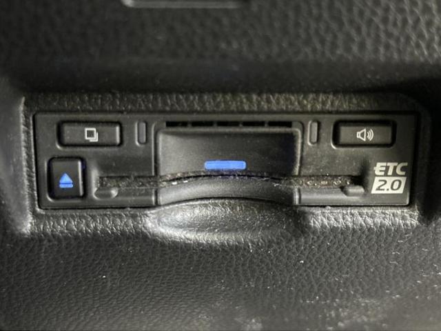 ヴォクシー Ｓ－Ｚ　新品タイヤ／ディスプレイオーディオ１０．５インチ／フリップダウンモニター　純正　１４インチ／トヨタセーフティセンス／両側電動スライドドア／シートヒーター　前席／車線逸脱防止支援システム　バックカメラ（26枚目）