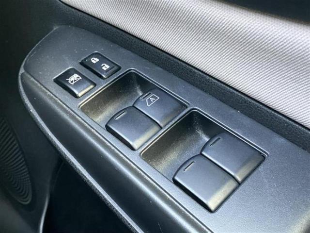 ノート Ｘ　新品タイヤ／社外　ＳＤナビ／エマージェンシーブレーキ／車線逸脱防止支援システム／Ｂｌｕｅｔｏｏｔｈ接続／ＥＢＤ付ＡＢＳ／横滑り防止装置／アイドリングストップ／バックモニター／フルセグＴＶ／ＤＶＤ（17枚目）