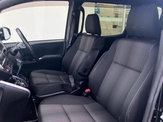 ヴォクシー ZSキラメキ 新品タイヤ/保証書/純正 9インチ SDナビ/フリップダウンモニター 純正 12.1インチ/衝突安全装置/両側電動スライドドア/車線逸脱防止支援システム/ドライブレコーダー 純正 衝突被害軽減システム(5枚目)