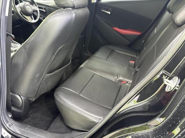 デミオ ＸＤツーリングＬパッケージ　新品タイヤ／保証書／純正　ＳＤナビ／衝突安全装置／ヘッドランプ　ＬＥＤ／Ｂｌｕｅｔｏｏｔｈ接続／ＥＢＤ付ＡＢＳ／横滑り防止装置／アイドリングストップ／クルーズコントロール／フルセグＴＶ／ＤＶＤ（7枚目）