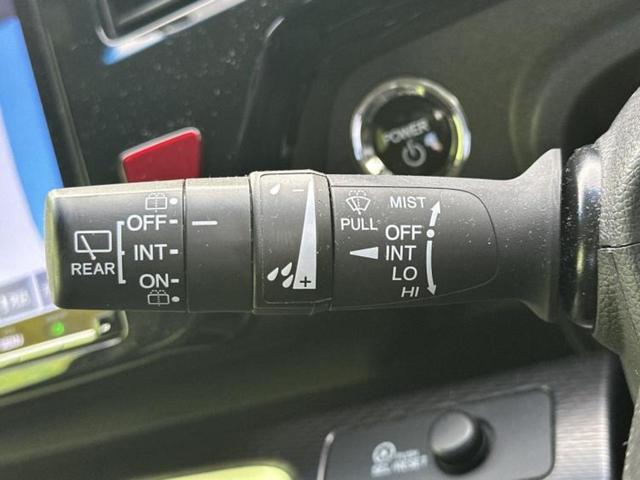 ステップワゴンスパーダ スパーダハイブリッドＧ・ＥＸホンダセンシング　純正　９インチ　ＳＤナビ／デジタルインナーミラー／ホンダセンシング／両側電動スライドドア／シートヒーター　前席／マルチビューカメラシステム／車線逸脱防止支援システム／シート　ハーフレザー　バックカメラ（17枚目）