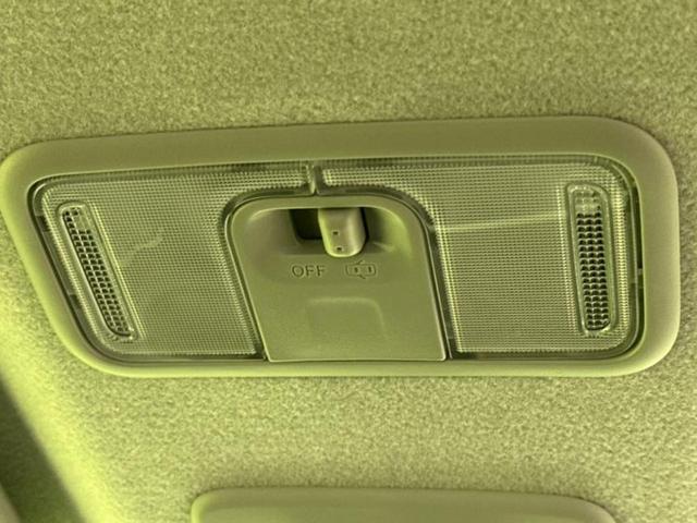 トール カスタムＧターボ　新品タイヤ／保証書／社外　９インチ　ＳＤナビ／スマートアシスト（トヨタ・ダイハツ）／両側電動スライドドア／シートヒーター　前席／ヘッドランプ　ＬＥＤ／Ｂｌｕｅｔｏｏｔｈ接続／ＥＴＣ　バックカメラ（42枚目）