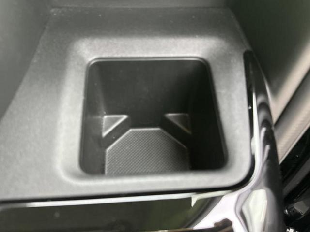 スペーシアカスタム ハイブリッドＸＳ　新品タイヤ／純正　８インチ　ＳＤナビ／衝突安全装置／両側電動スライドドア／シートヒーター　前席／全方位モニター用カメラ／車線逸脱防止支援システム／シート　ハーフレザー／ドライブレコーダー　純正　ＥＴＣ（33枚目）