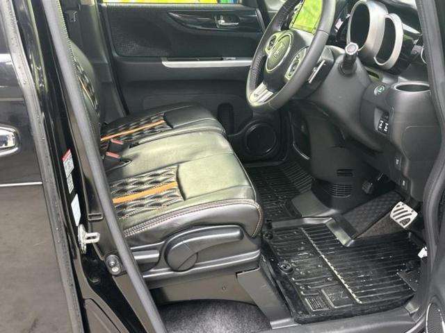 Ｎ－ＢＯＸカスタム Ｇ・ターボＬパッケージ　社外　８インチ　ＳＤナビ／両側電動スライドドア／ヘッドランプ　ＨＩＤ／Ｂｌｕｅｔｏｏｔｈ接続／ＥＴＣ／ＥＢＤ付ＡＢＳ／横滑り防止装置／アイドリングストップ／クルーズコントロール／バックモニター　ターボ（4枚目）