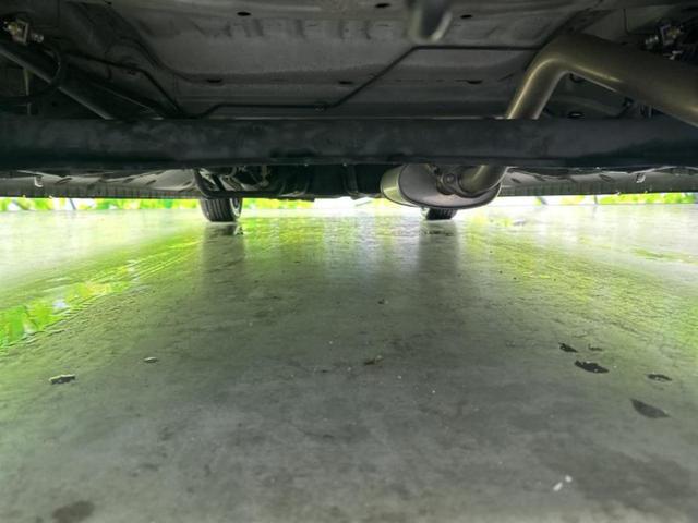 Ｎ－ＢＯＸカスタム Ｇ・ターボＬパッケージ　社外　８インチ　ＳＤナビ／両側電動スライドドア／ヘッドランプ　ＨＩＤ／Ｂｌｕｅｔｏｏｔｈ接続／ＥＴＣ／ＥＢＤ付ＡＢＳ／横滑り防止装置／アイドリングストップ／クルーズコントロール／バックモニター　ターボ（45枚目）